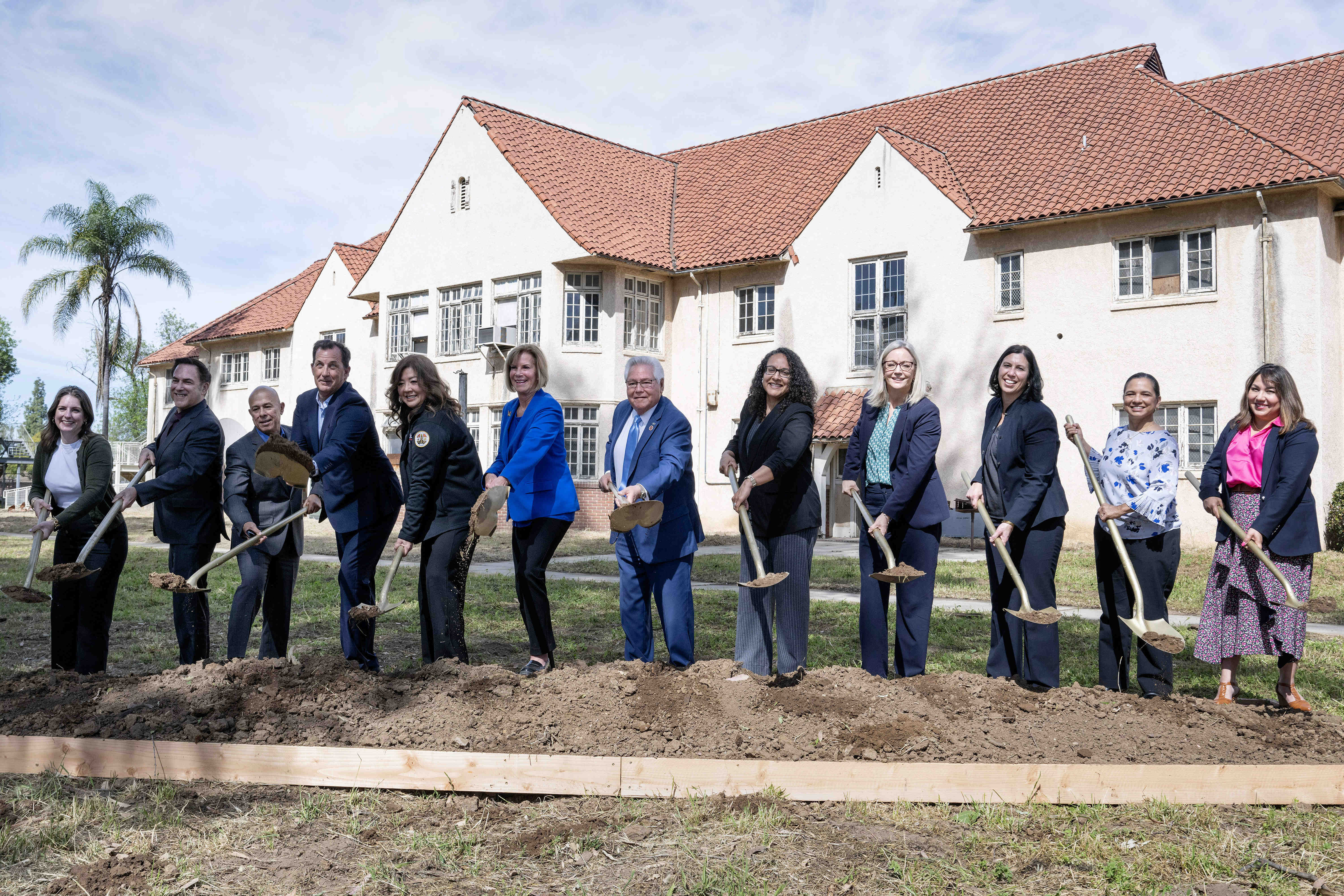 ​A 110-year-old LA County mental health complex is getting new life