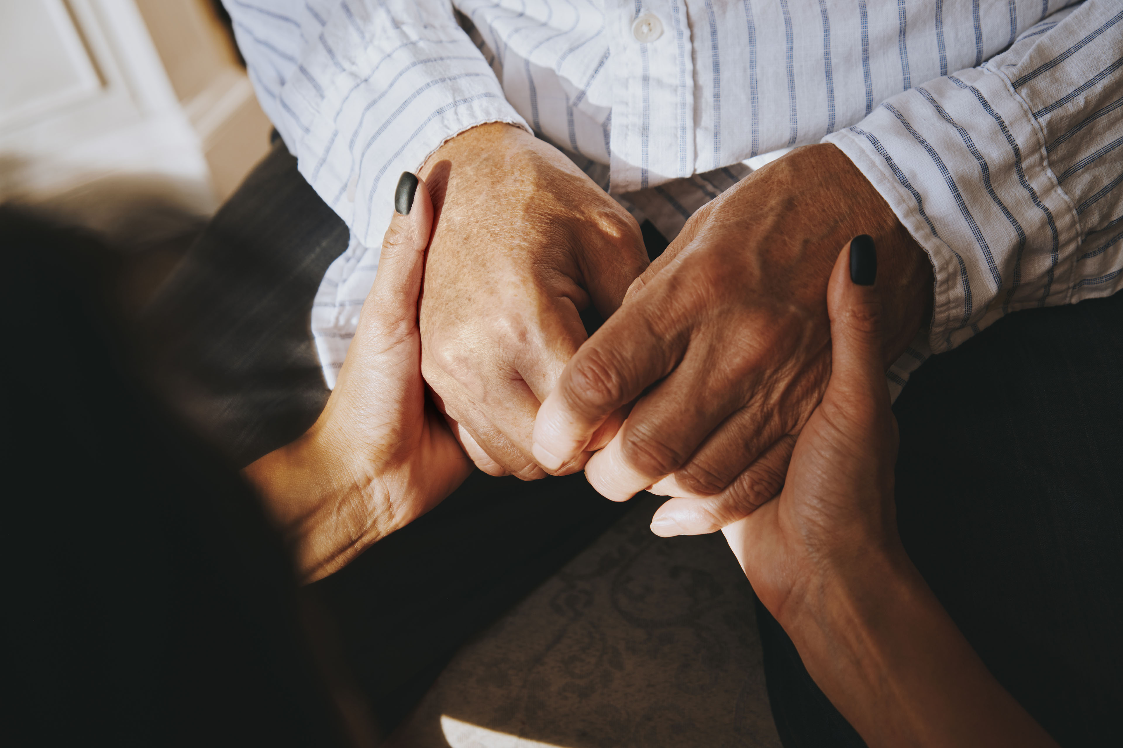 For Many Patients Leaving the ICU, the Struggle Has Only Just Begun