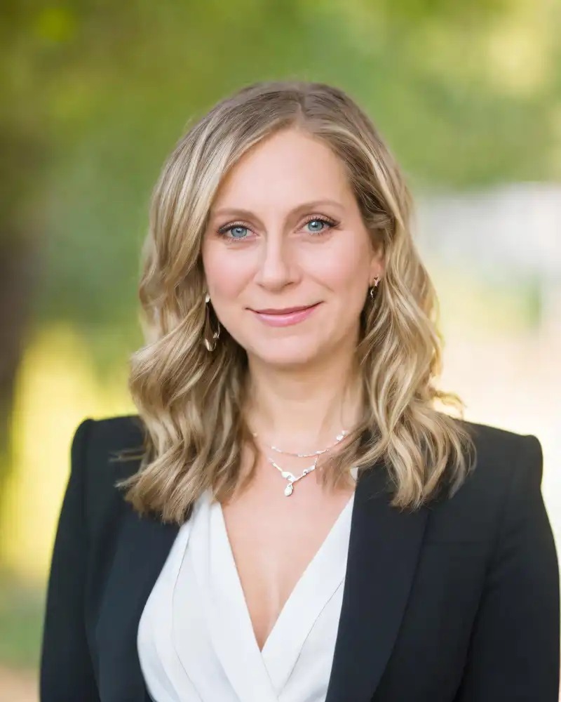 Guidelight Names Kelly Jones as Chief Growth Officer