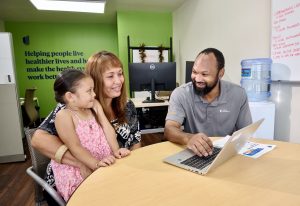 Op-Ed: Growing together, navigating pregnancy and family support across Hawaiʻi
