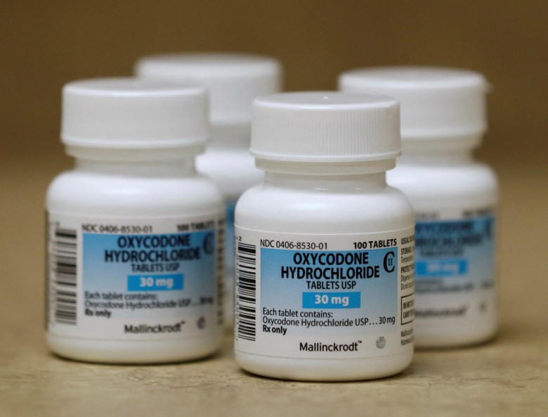 Study finds pharmacists 21% more likely to commit suicide, stress a factor