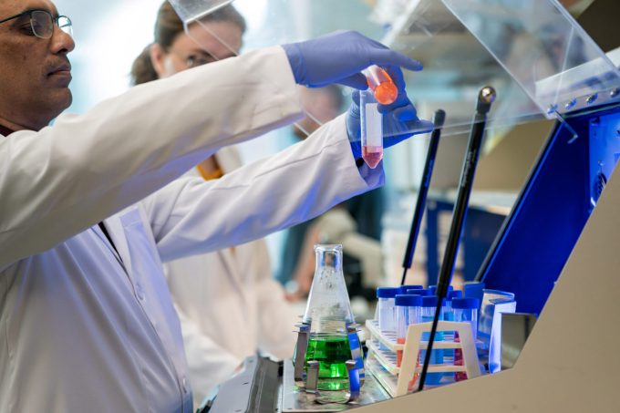 Texas study suggests nasal spray could reverse brain aging