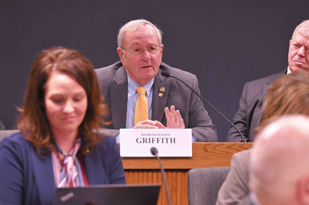 VA clinical trial on psychedelic-assisted therapy gives Missouri lawmakers hope
