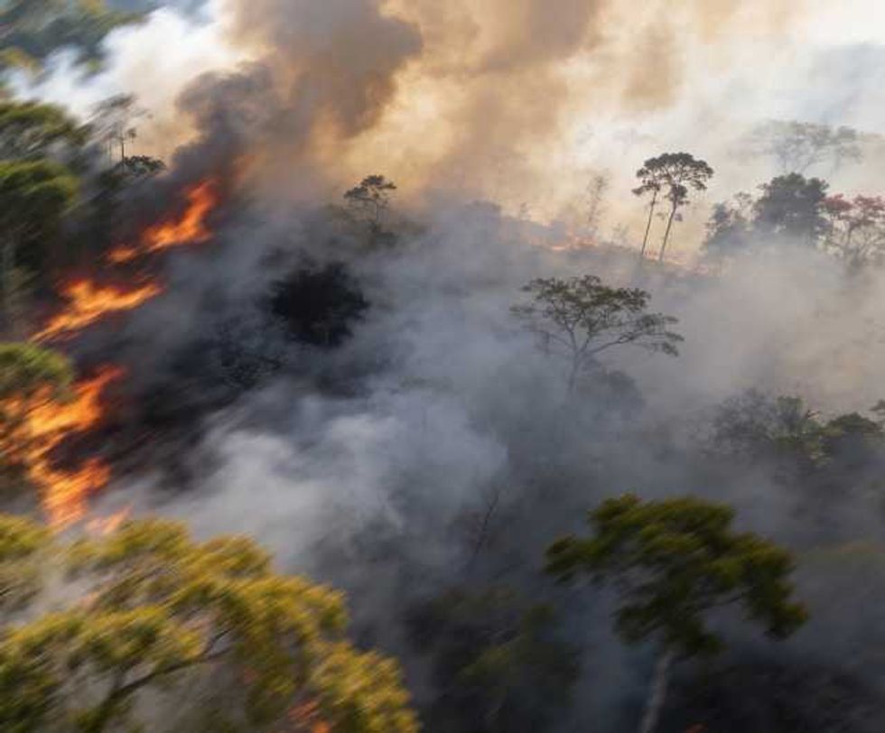 Where there’s wildfire smoke, there’s poor mental health