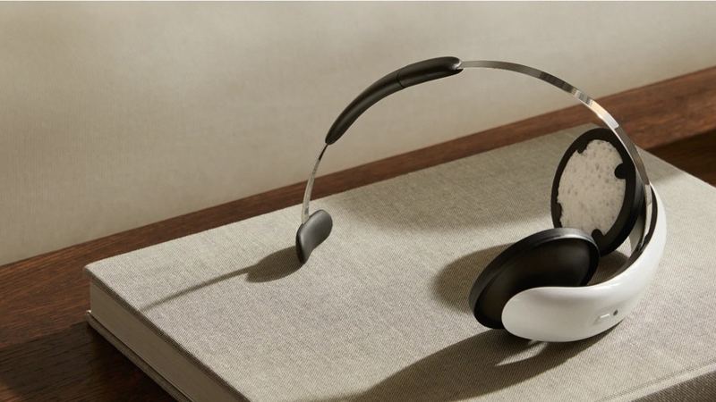 FDA clears first at-home brain device for depression