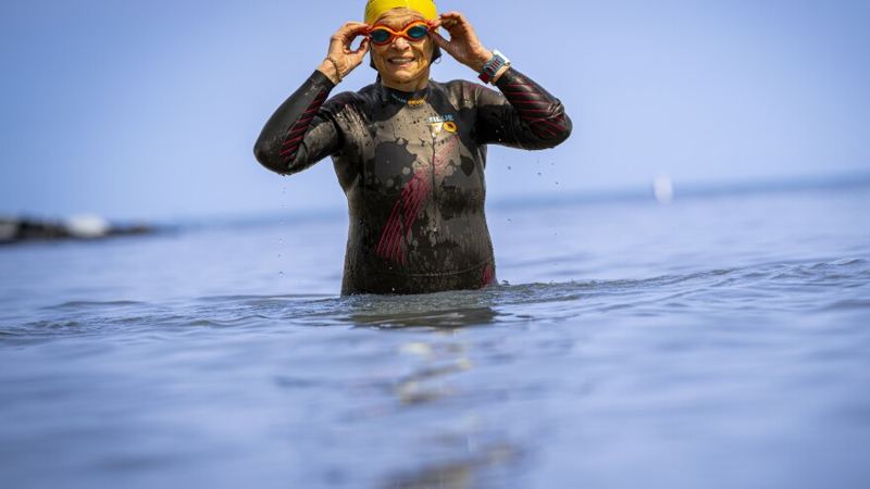 Here's how this 87-year-old triathlete keeps her heart strong