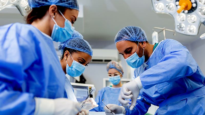Major medical organization urges delaying youth gender surgeries