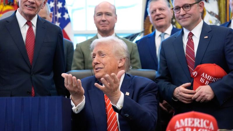 Trump administration cutting millions in Illinois HIV prevention grants, citing 'agency priorities'