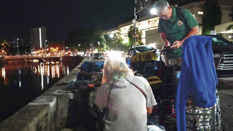 Hawaii lawmakers seek to close gaps in mental health treatment for homeless