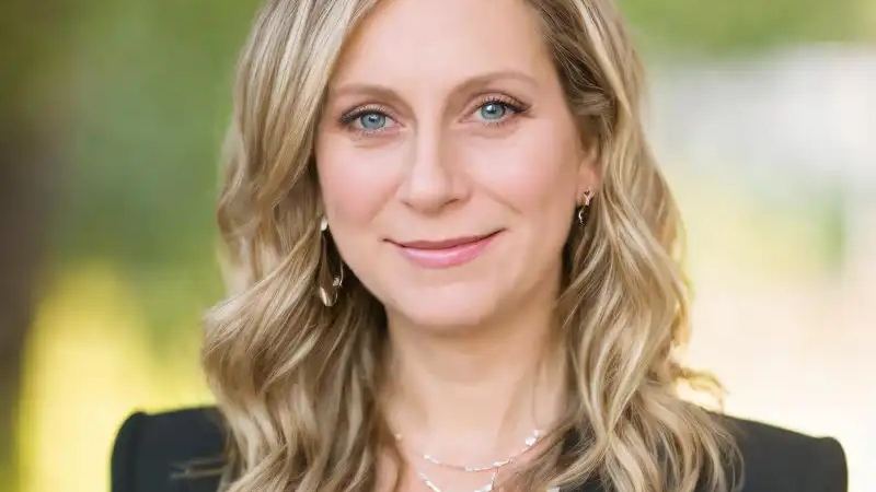 Guidelight Names Kelly Jones as Chief Growth Officer