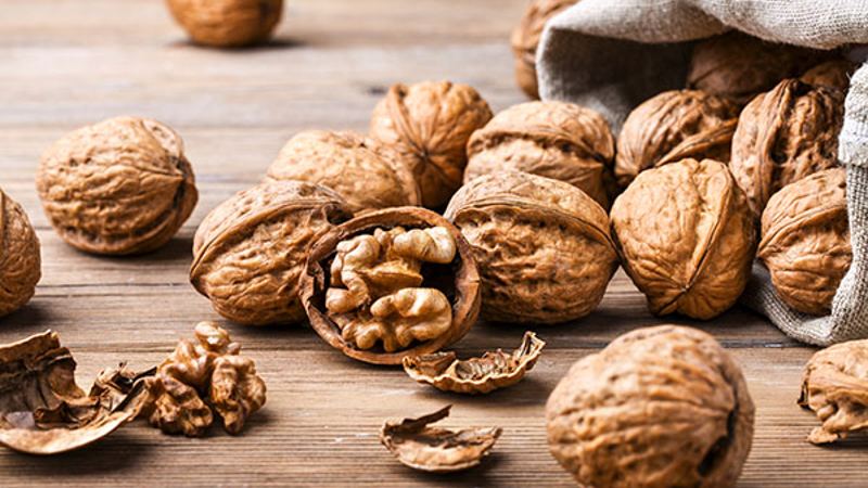 California walnut production faces water scrutiny amid reported health benefits
