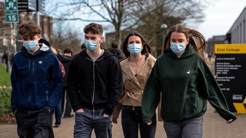 Deadly meningitis outbreak prompts college students to call for campus shutdown