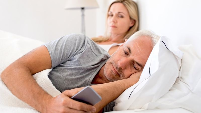 Most Americans are doing one nightly activity that's wrecking their sleep, expert says