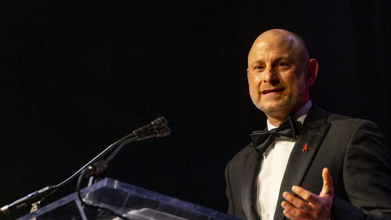 AIDS Foundation Chicago CEO John Peller to step down after 12 years as leader