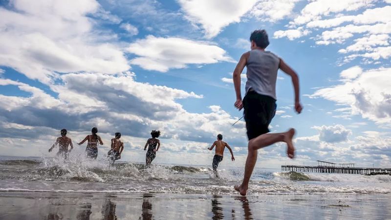 Simple Lifestyle Changes: Exercise, Sleep, and Activity for a Healthier Brain