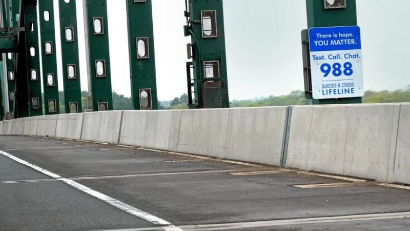 Study recommends barrier fencing to prevent suicides on the I-95 bridge in Portsmouth