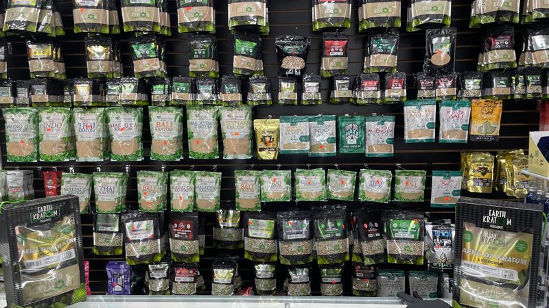 A look at the ‘Wild West’ of synthetic kratom, which doctors are calling ‘more potent than fentanyl’