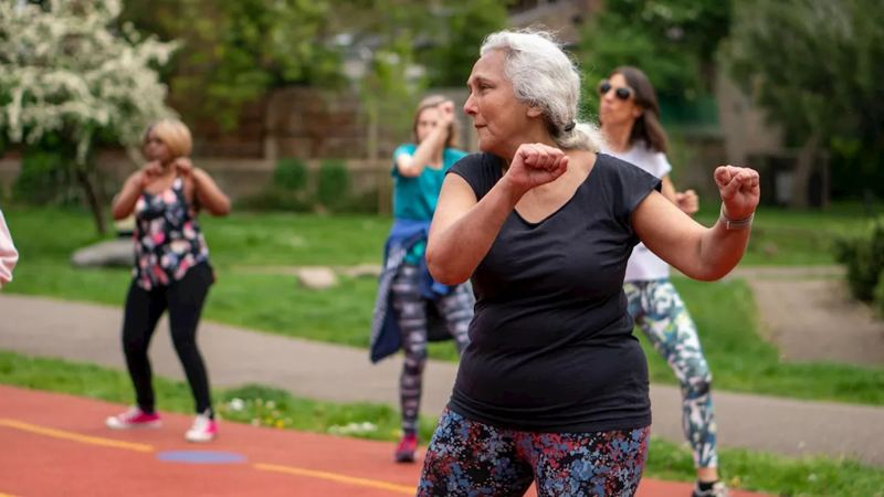 How lifestyle changes can help treat Parkinson’s disease.