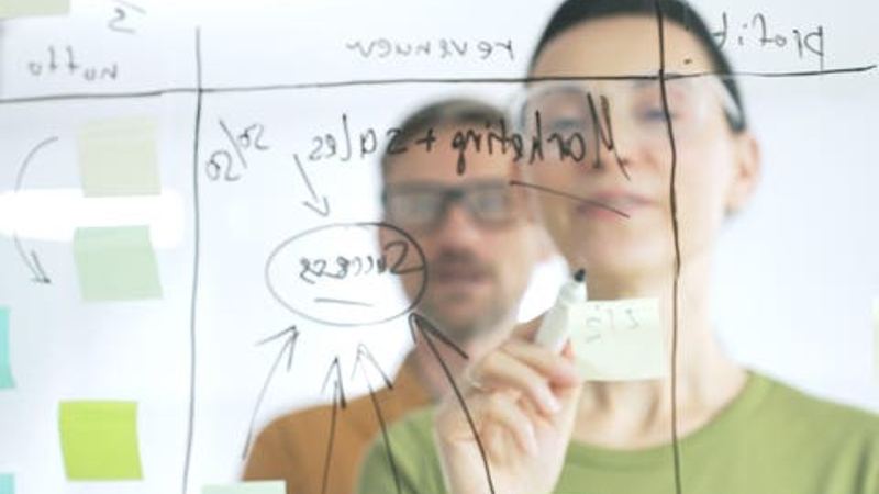 Using Generative AI To Predict Mental Health Treatment Success And Psychotherapeutic Trajectories