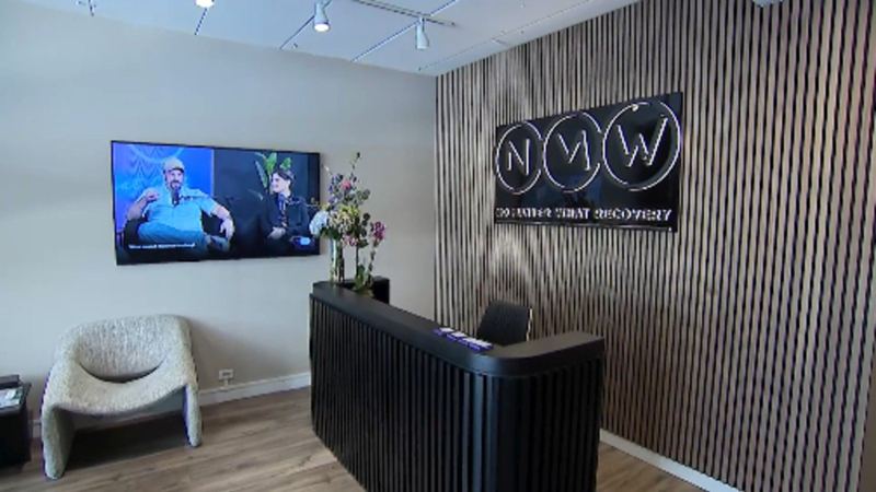 New LGBTQ+ treatment facility opens in Chicago to address drug epidemic