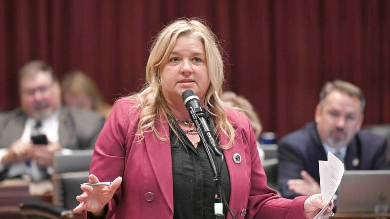 Healthcare bill expanding maternal care, contraception access heads to Missouri governor