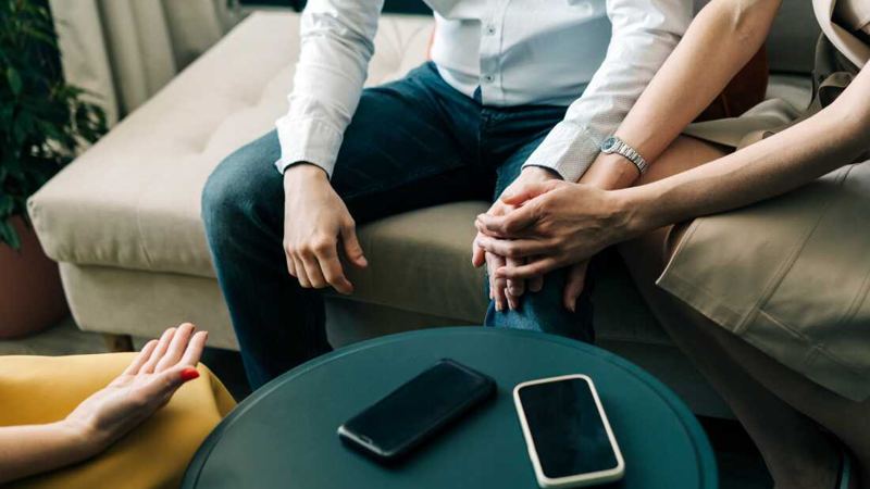 Therapists are using AI to take notes. Is it a useful tool or a breach of trust?