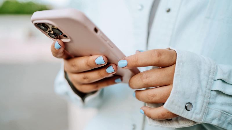 Therapy app boosts college student mental health