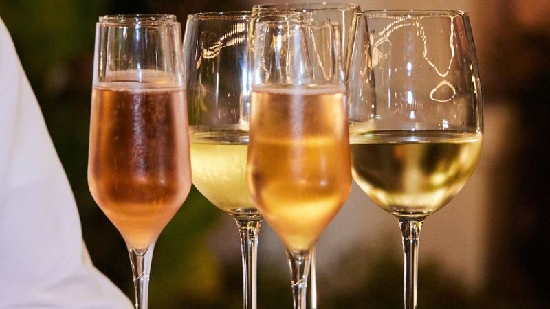 What Really Happens When You Drink Alcohol During a Weight Loss Journey? Experts Explain
